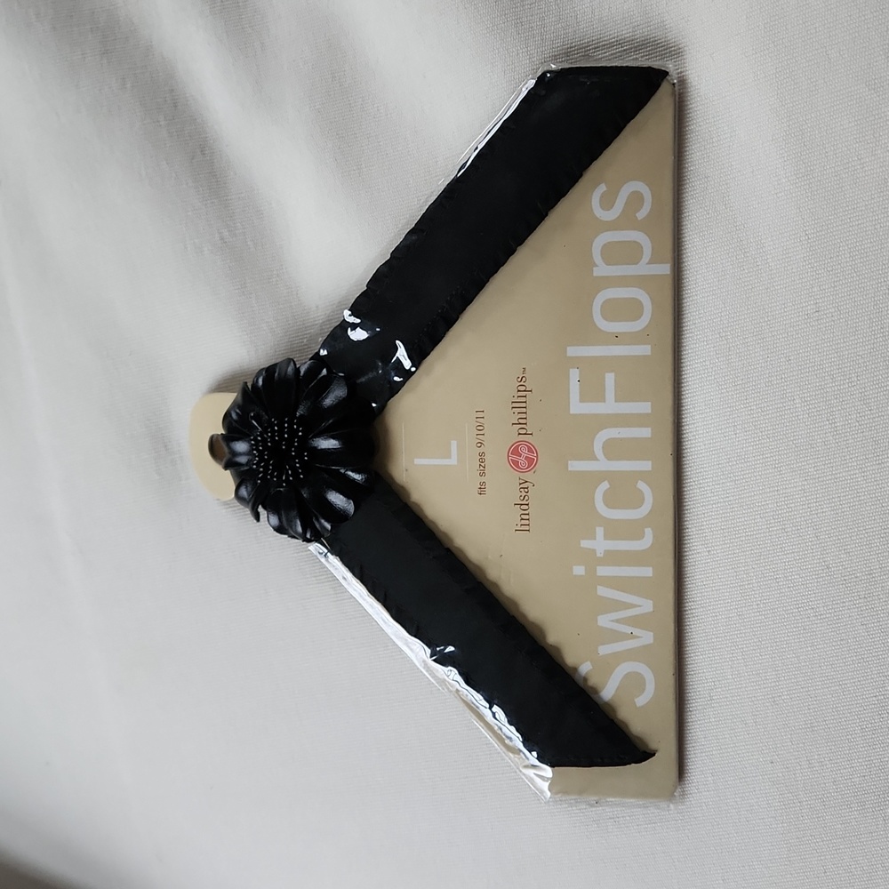 Lindsay Phillips SwitchFlops strap